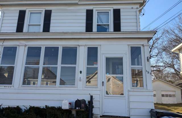 127 Ashdale Ave - 127 Ashdale Avenue, Syracuse, NY 13206