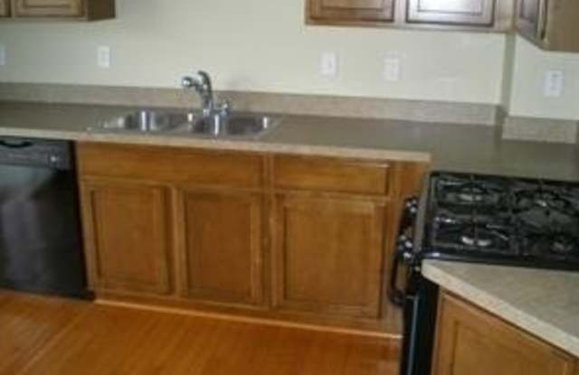 177 LEGACY PARK CIR Gallery 3