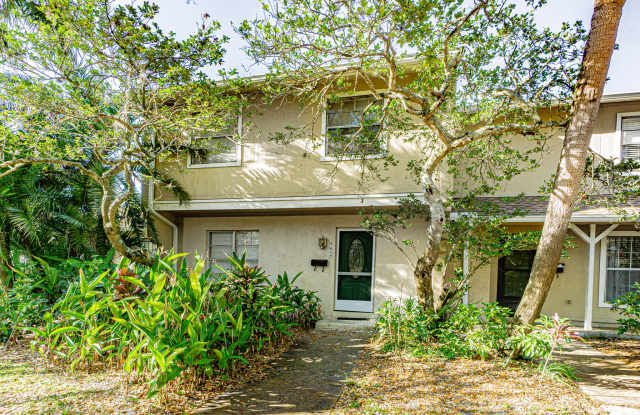 7617 Woodbridge Blvd - 7617 Woodbridge Boulevard, Town 'n' Country, FL 33615