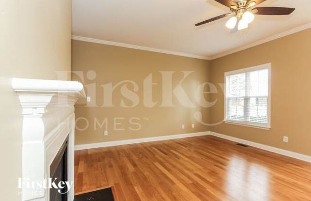 5427 Anderson Court Gallery 3