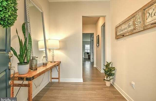 33910 BRIDGET Lane Gallery 3
