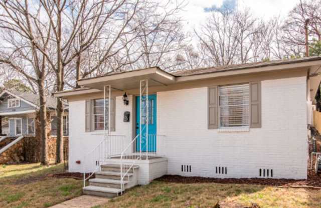 NOW AVAILABLE!! NEW AVONDALE LISTING!! photos photos