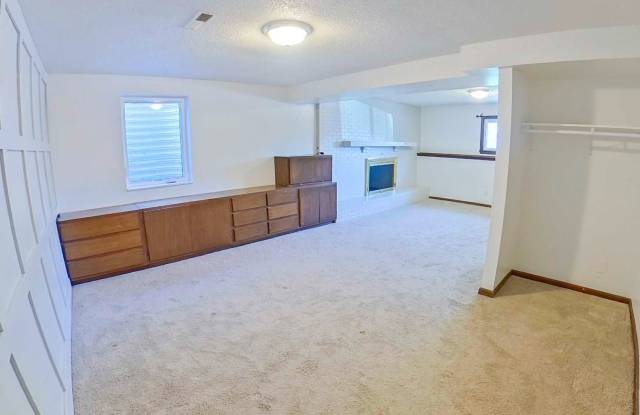 Double Patios +HUGE Fenced-In-Yard + Two-Car-Garage + Pet Friendly! Available September 20th! photos photos