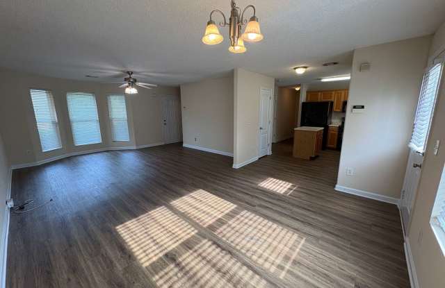 1/2 OFF DEPOSIT SPECIAL! BRIDGEWATER HOME! PRE-LEASING FOR AUGUST 1 2027! Gallery 4
