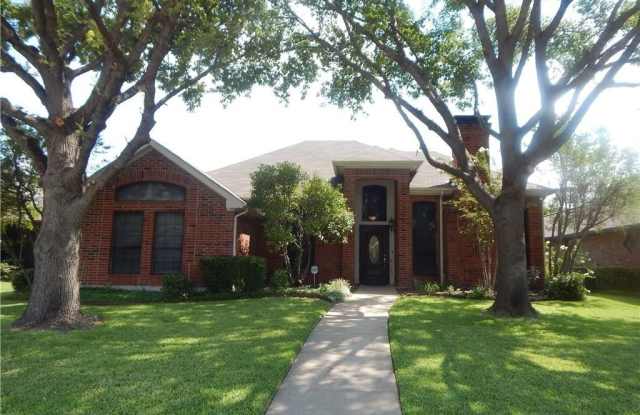 4208 Meadowdale Drive Gallery 1