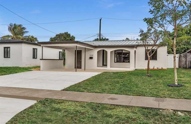 5408 NE 3rd Ter photos photos 5408 NE 3rd Ter photos photos