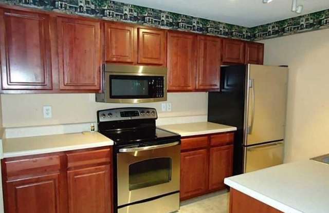 2302 Westgate Circle Gallery 2