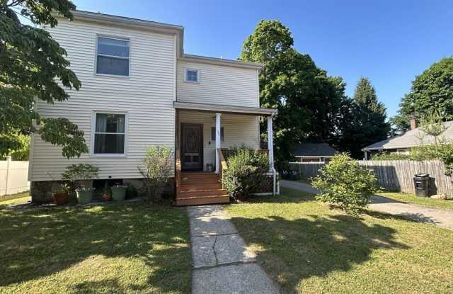55 Cushing Ave photos photos