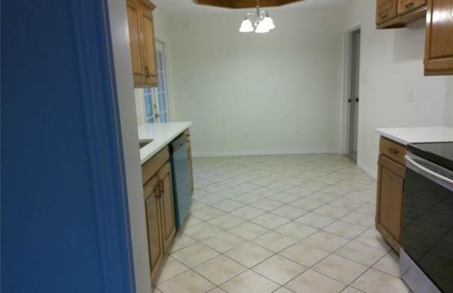 2166 Wren Lane Gallery 3
