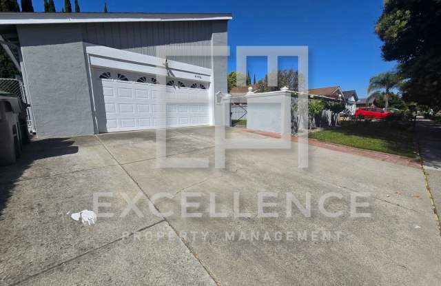 4/2 House With Private Pool  Hot Tub, AC, Pets Negotiable photos photos