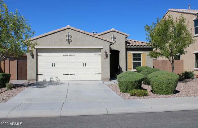 2672 E GILLCREST Road - 2672 East Gillcrest Road, Gilbert, AZ 85298