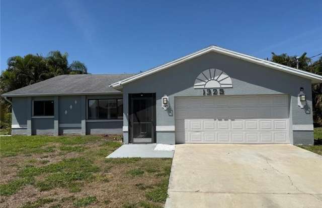 1325 SW 28th St lot: 45 photos photos