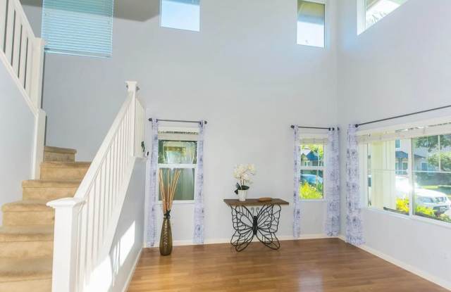 4 Bedroom 3 Bath Single Family Home in Ewa Beach Gallery 4
