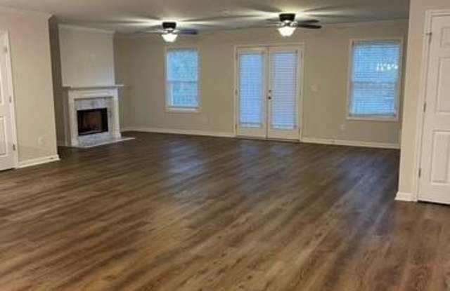 1072 Shelby Lynn Court Gallery 2