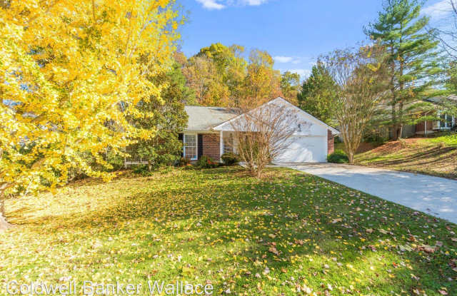 1204 Ashfield Circle Gallery 3