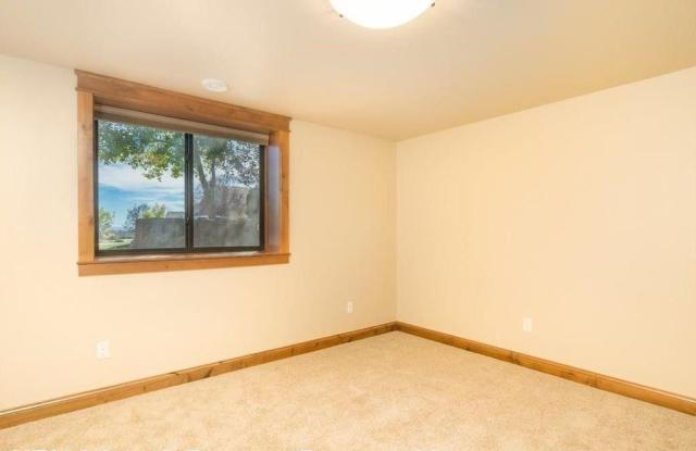 6247 Gray Hawk Way Gallery 4