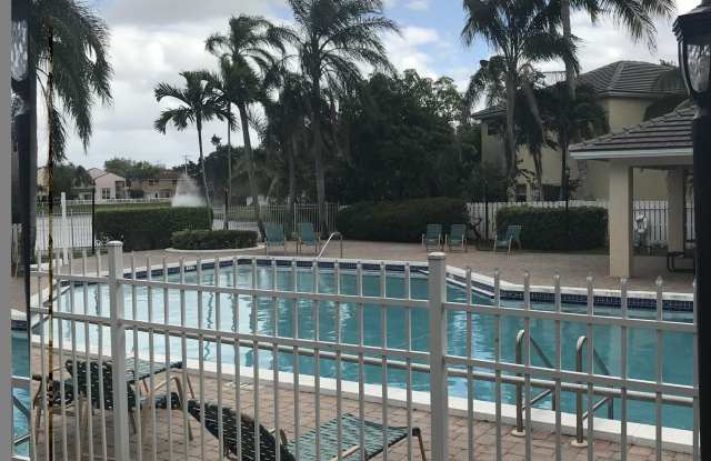 845 NW 98 Avenue photos photos