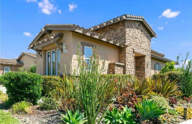 2200 Sea Ridge Drive Gallery 2
