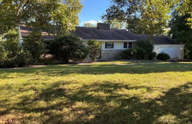 Want a nice place that's family ready? Schedule your viewing today. Gallery 1