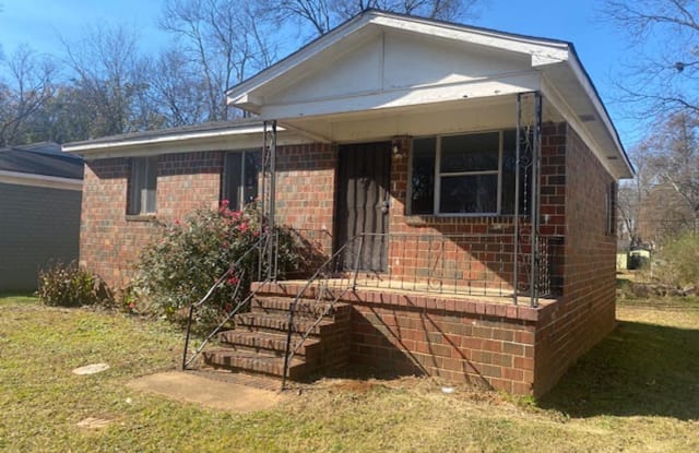 2812 32nd Way SW - 2812 32nd Way Southwest, Birmingham, AL 35221