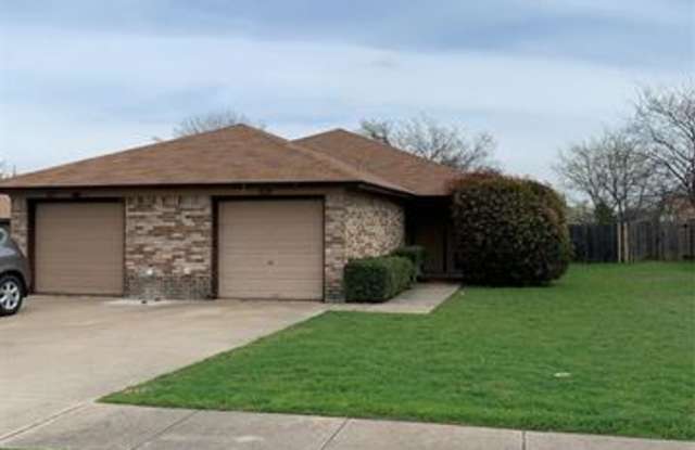 839 White Rock Street - 839 White Rock St, Saginaw, TX 76179