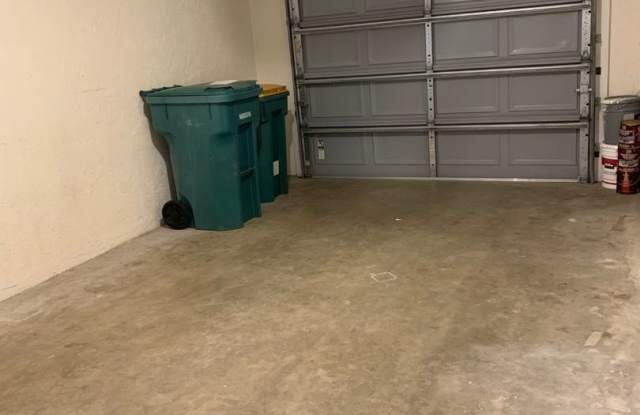 ***NAPLES PARK ***2 BED / 1 BATH + GARAGE***MOVE IN ASAP***QUICK APPROVAL PROCESS***NO HOA***PET FRIENDLY***ANNUAL RENTAL*** photos photos