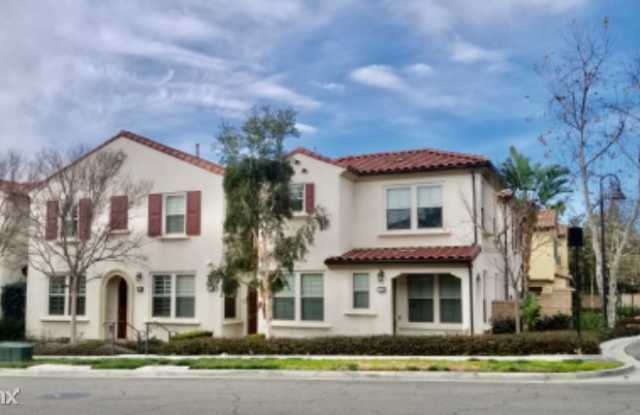 76 Wild Rose - 76 Wild Rose, Lake Forest, CA 92630 76 Wild Rose - 76 Wild Rose, Lake Forest, CA 92630