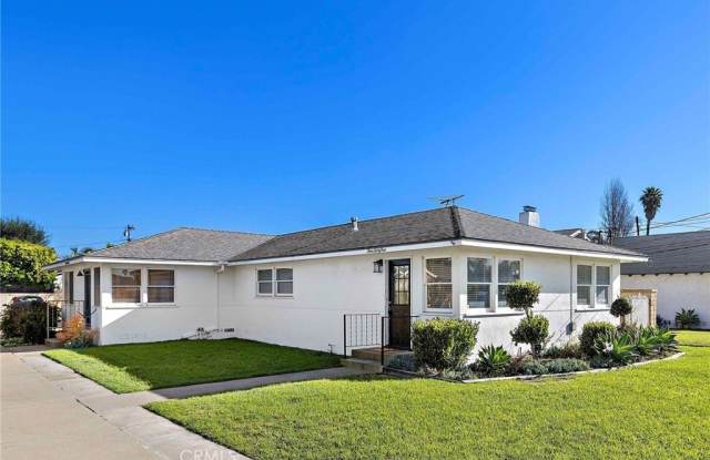 364 East 18th Street photos photos