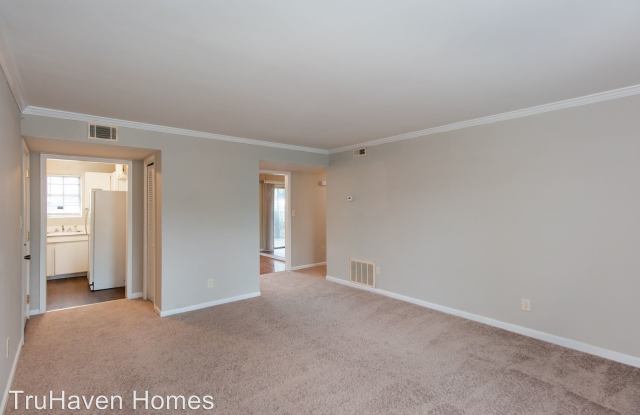 5681 Kingsport Drive, NE Gallery 4