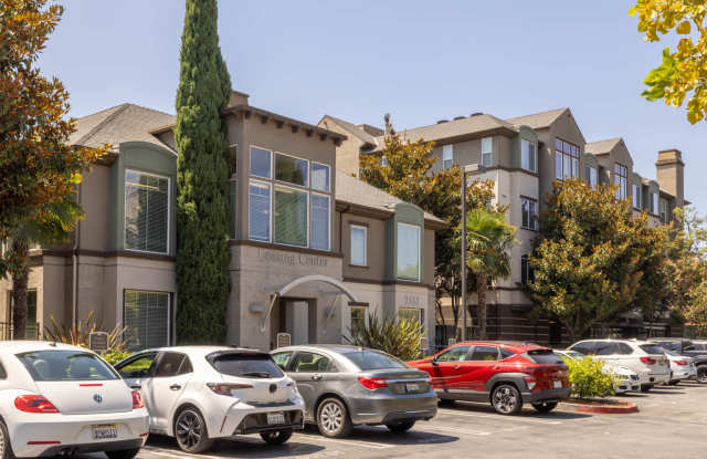 Kelvin Court photos photos