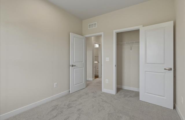 4617 Fountainbridge Court Gallery 2