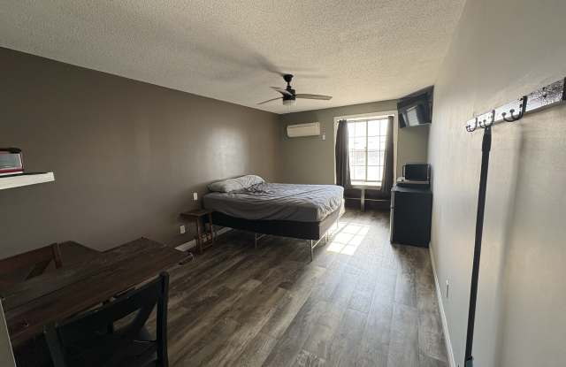 310 Adams Street - 67 photos photos