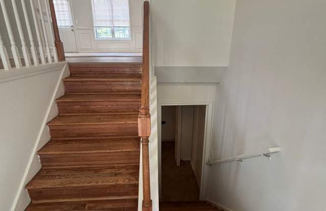 4 Bedroom/3 Bath house in Acworth Gallery 3