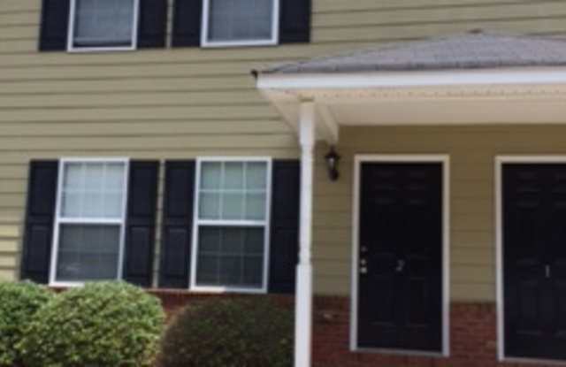 2 BR 2.5 BA Condo in Gated Community- Mallard Creek! photos photos