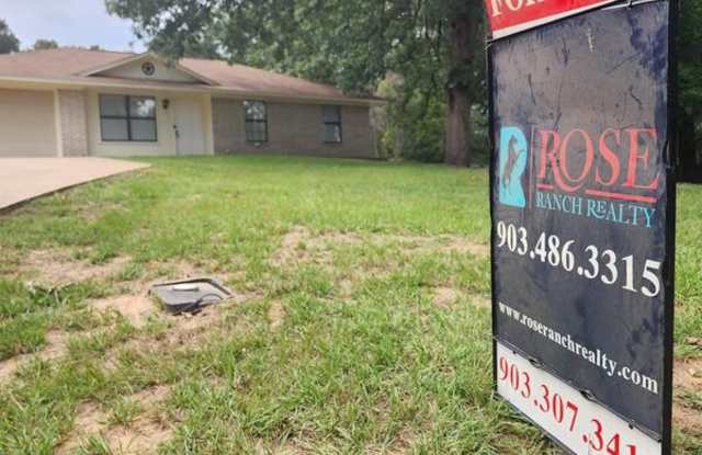111 Crepe Myrtle Road photos photos