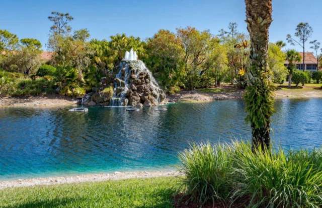 ** FALLING WATERS BEACH RESORT 2/2 REMODELED BEAUTIFUL GROUND FLOOR UNIT AVAILABLE ** SEASONAL ** photos photos
