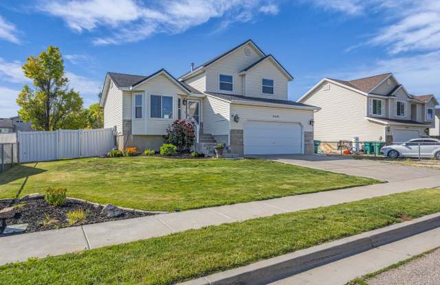 5419 S 4125 W photos photos