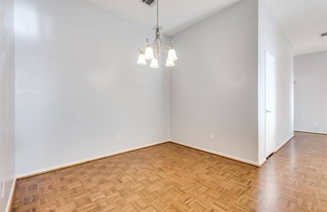4017 Rive Lane Gallery 3
