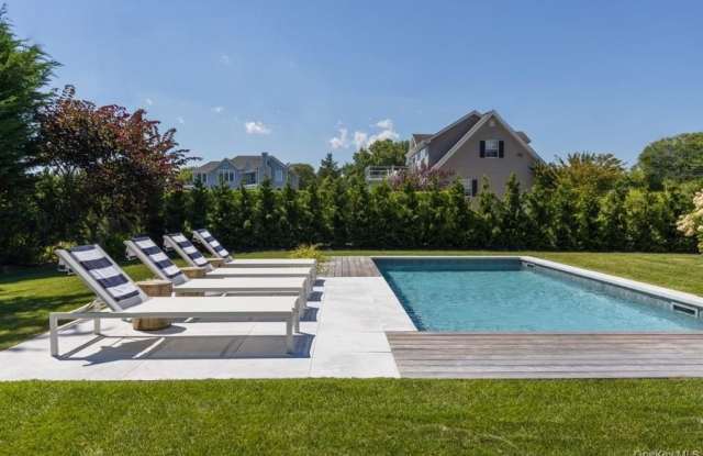 48 Middle Pond Road photos photos