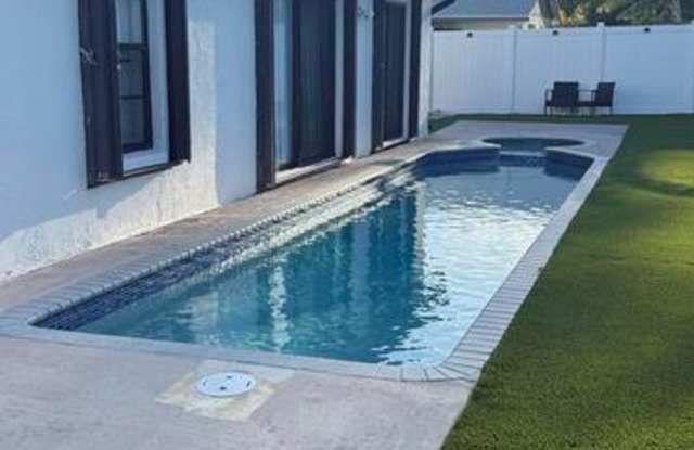 10863 Dalmany Way, Royal Palm Beach, FL 33411 photos photos