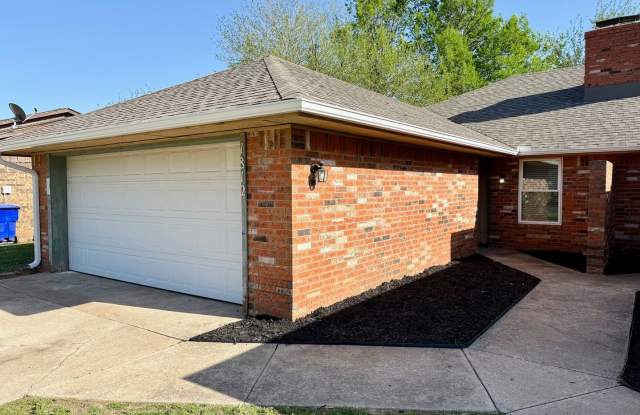 Super cute 2 bed 2 bath 2 car garage photos photos Super cute 2 bed 2 bath 2 car garage photos photos