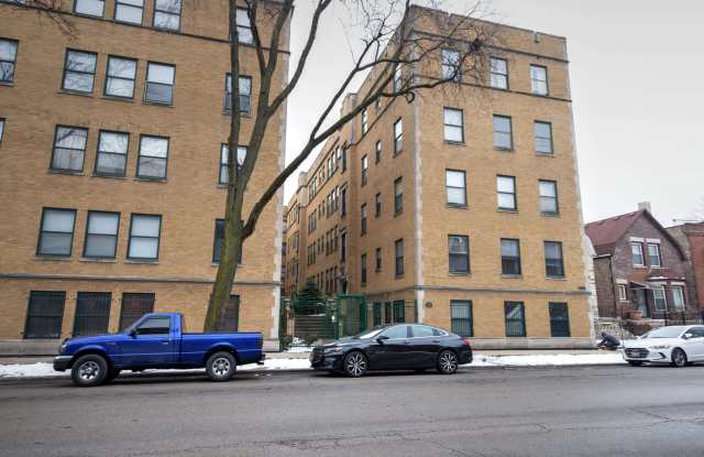 Spacious 2 Bedroom in South Shore photos photos