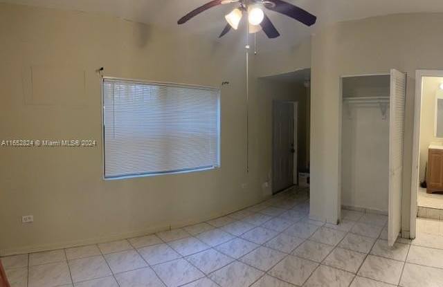 200 East Dr - 200 East Drive, North Miami Beach, FL 33162