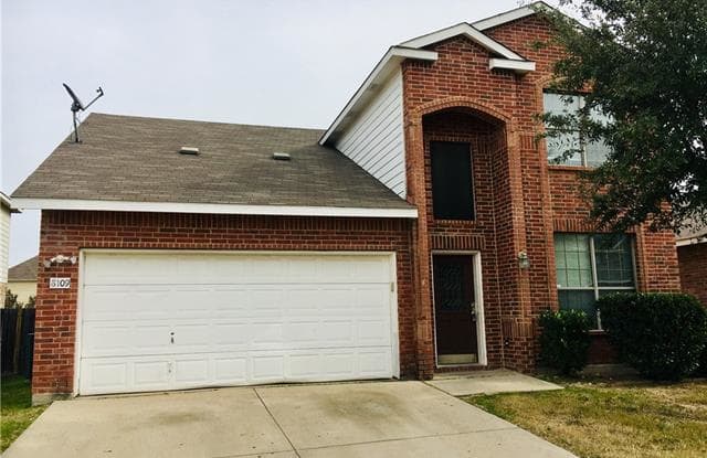 8109 Southern Pine Way - 8109 Southern Pine Way, Fort Worth, TX 76123