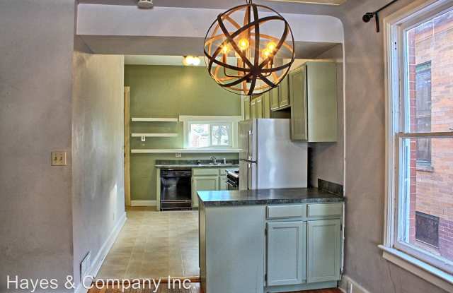 480 S Washington Gallery 4