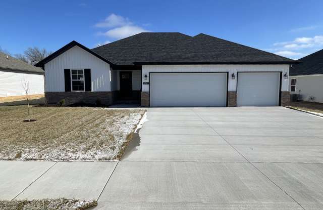 698 Glenwood Ave photos photos