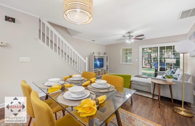 8101 Shadow Oak Drive - 1 Gallery 3