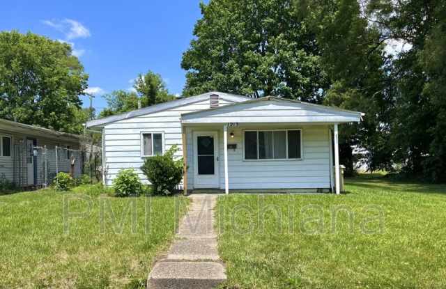 1213 Mccartney St photos photos