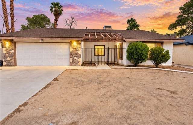 5704 Stallion Avenue Gallery 1