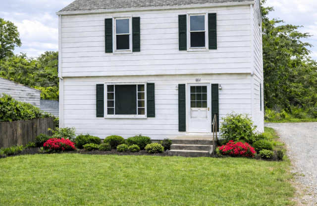 4BR NE Canton home for rent photos photos